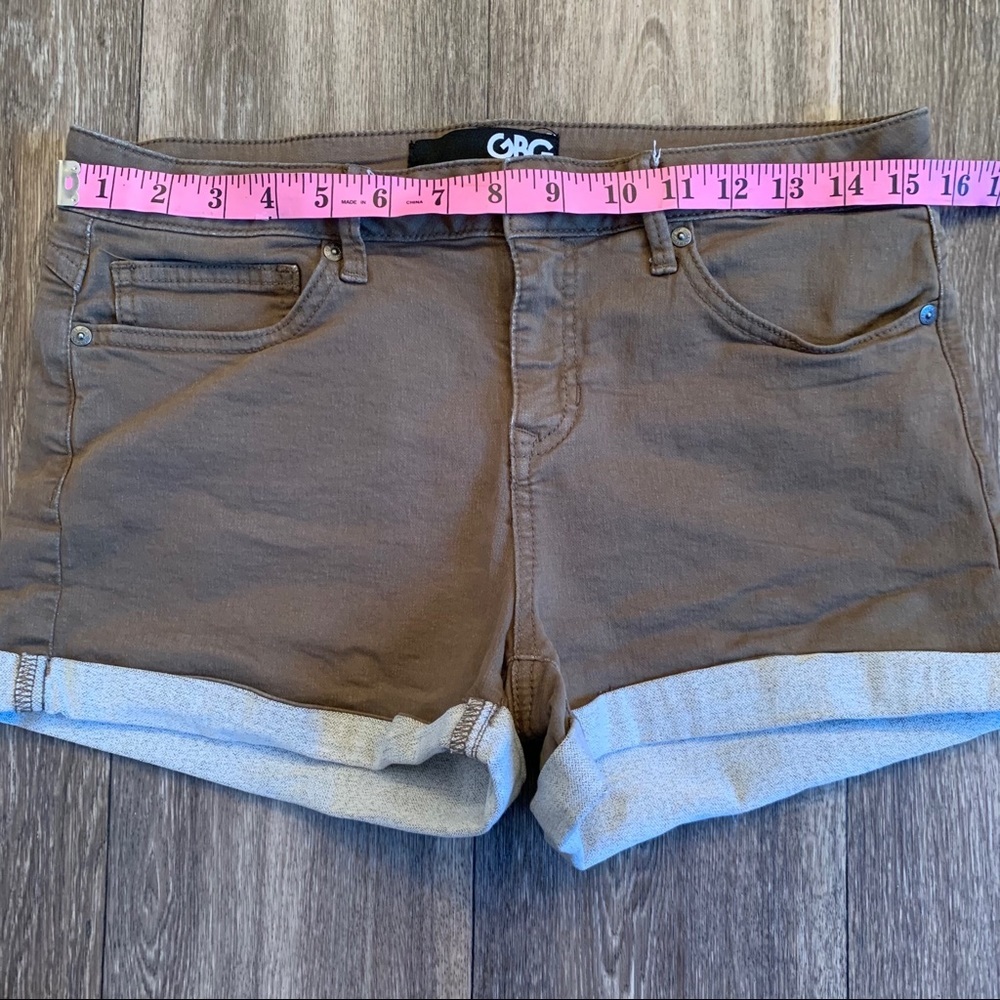 GBG Los Angeles Women’s Short Shorts Size 30 - Picture 2 of 7